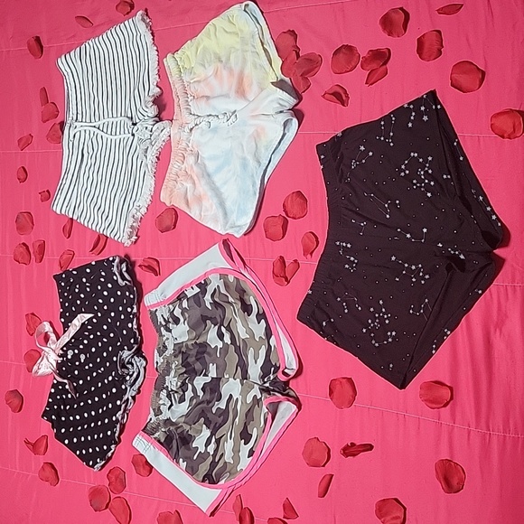 assorted Other - Assorted comfy shorts 😍